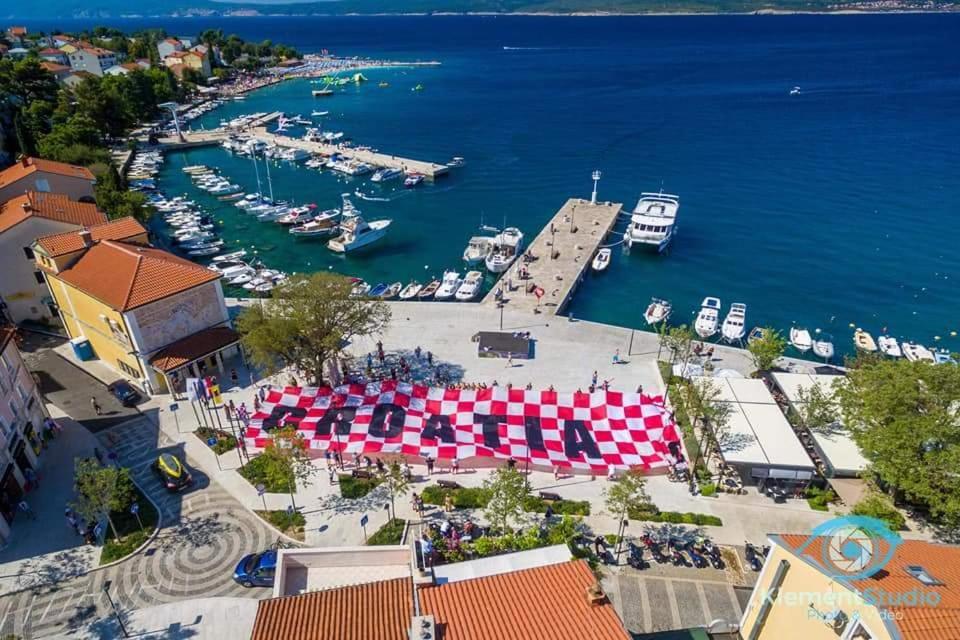 Apartments Adriatic Selce Exteriör bild