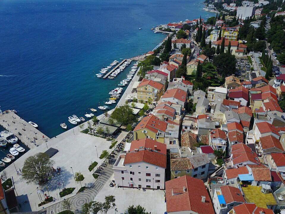 Apartments Adriatic Selce Exteriör bild